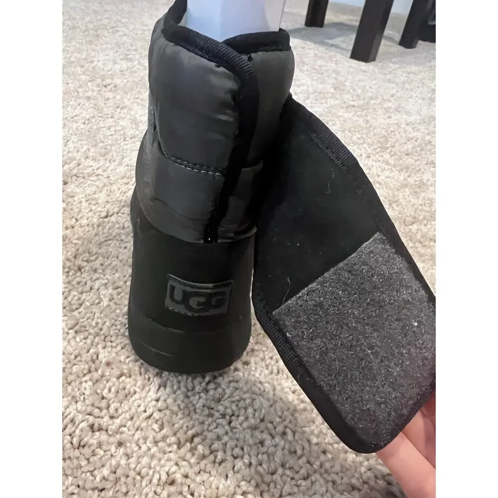 NEW Kids 5 Women 7 Black/Charcoal Gray Ugg Toty Snow Waterproof Boots 200g